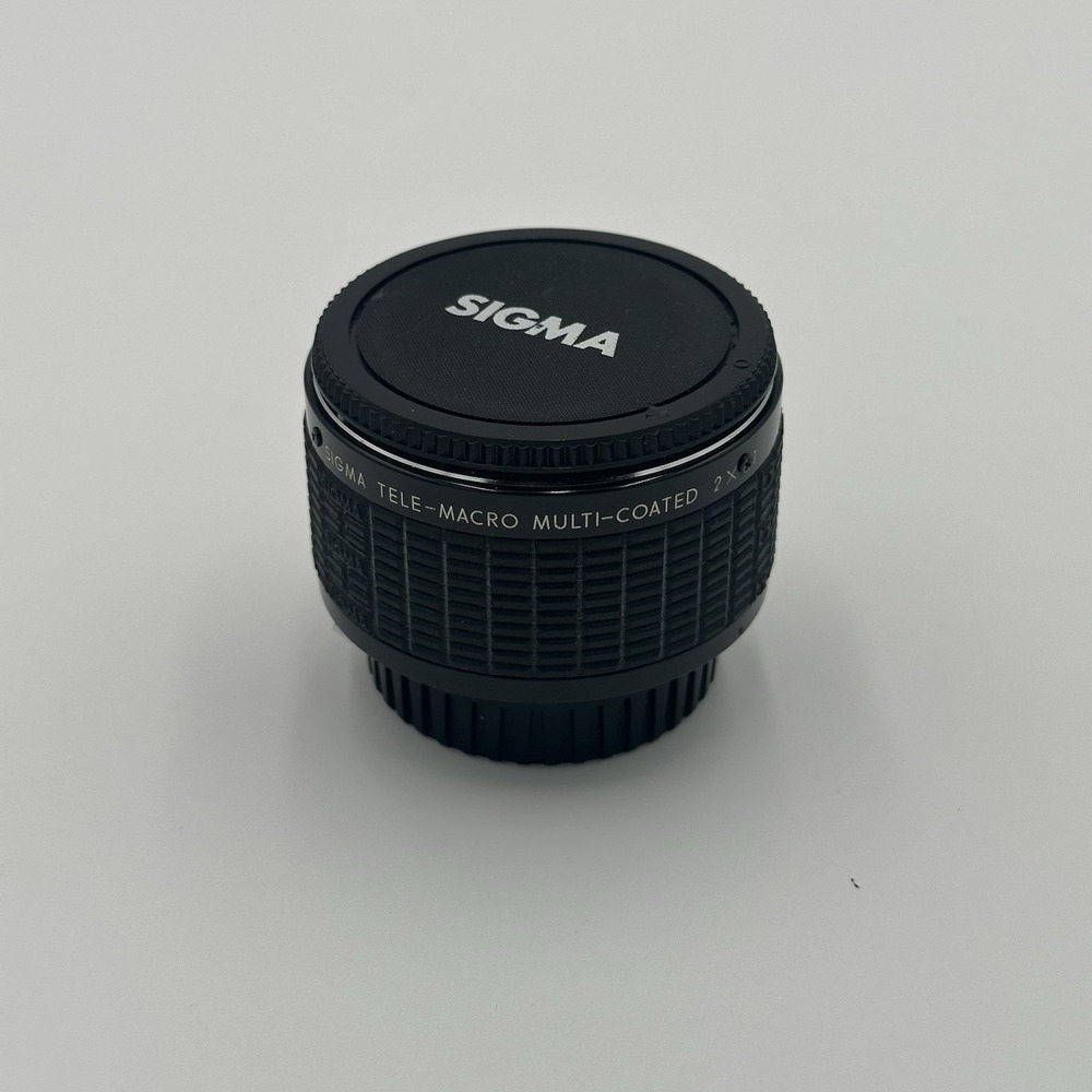 Sigma Tele-Macro Multi-Coated 2X-1:1 Converter for Canon - Japan